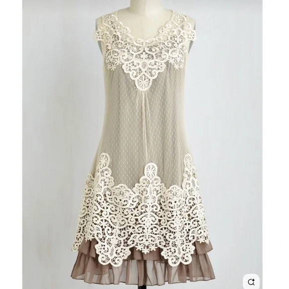 Ryu Cream Lace Mini Dress - Picture 4 of 5